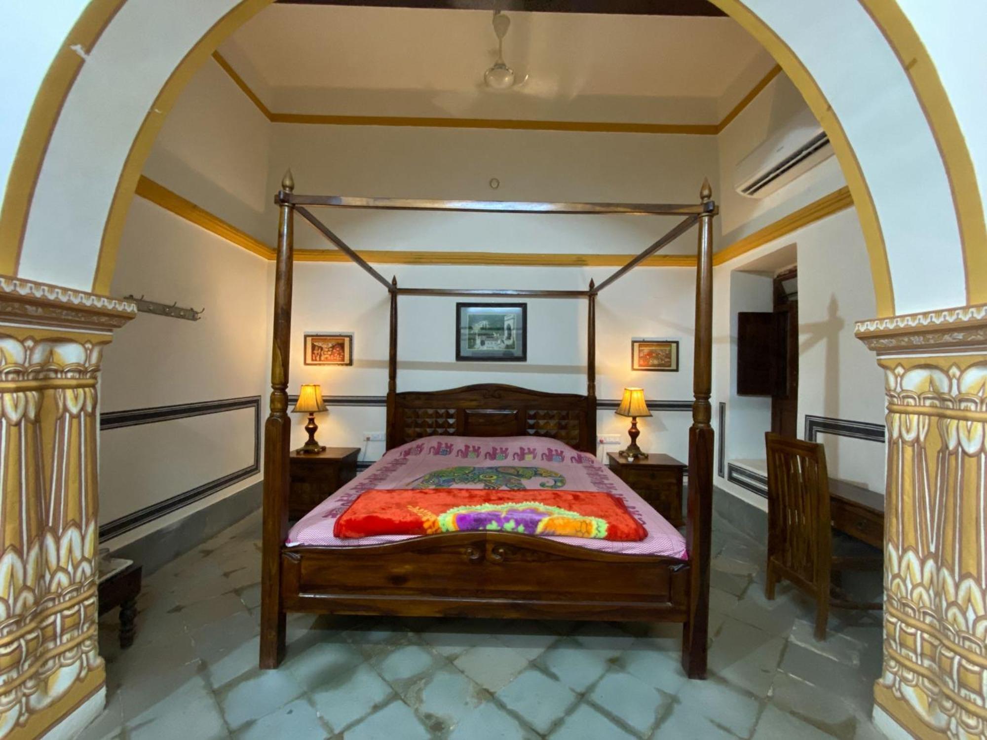 Hotel Mandawa Haveli ภายนอก รูปภาพ