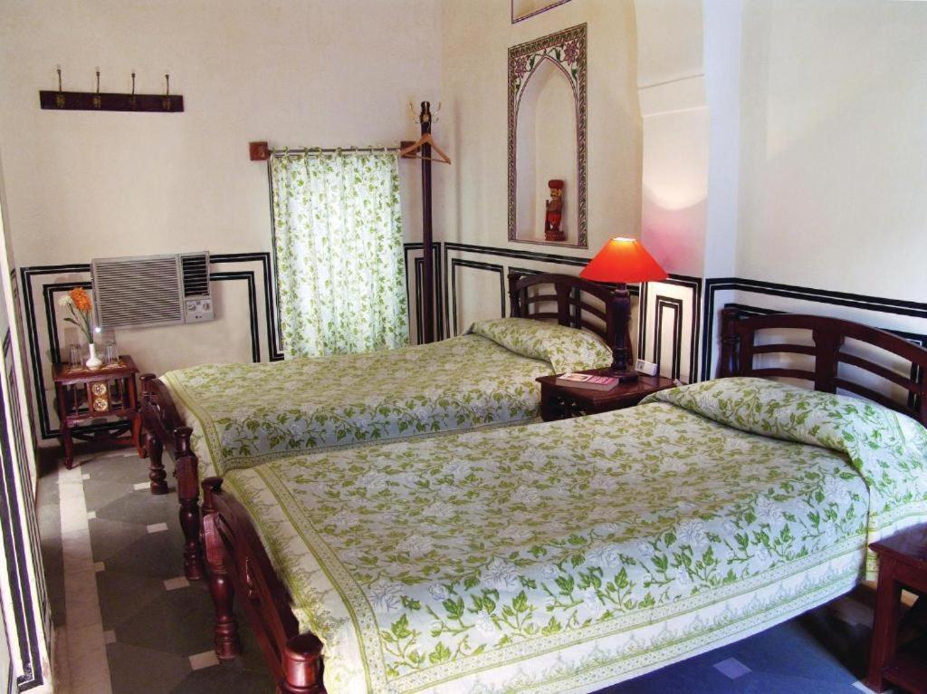 Hotel Mandawa Haveli ภายนอก รูปภาพ