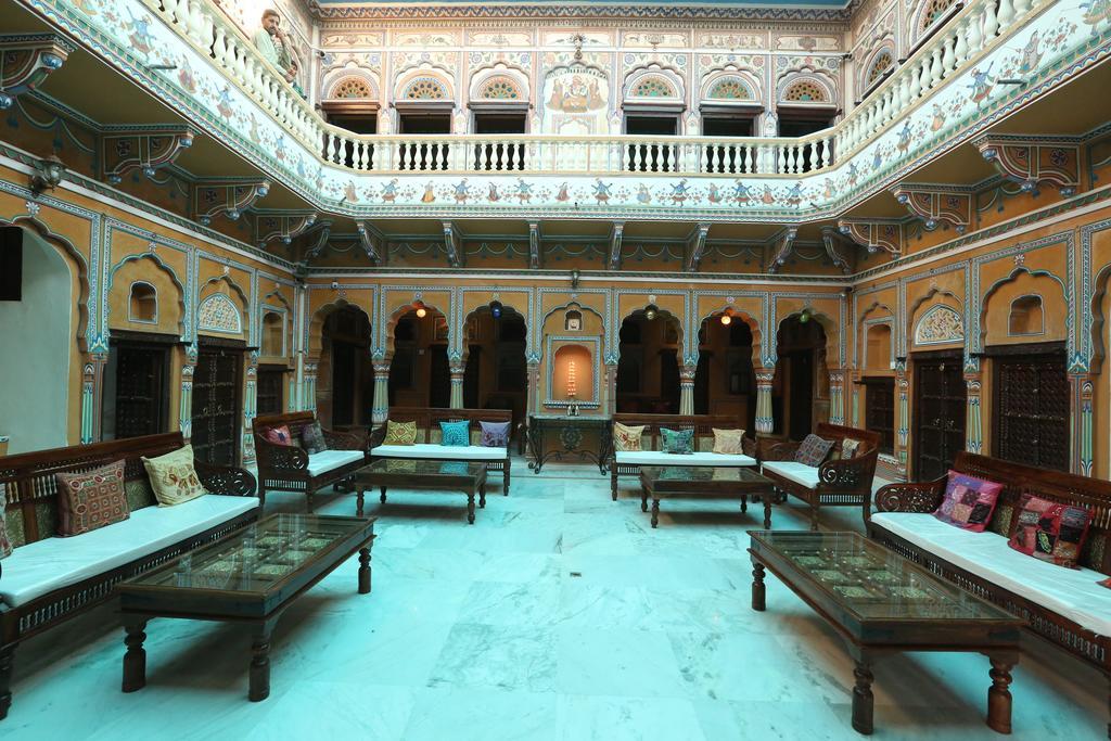 Hotel Radhika Haveli, Mandawa มันดาวา ภายนอก รูปภาพ