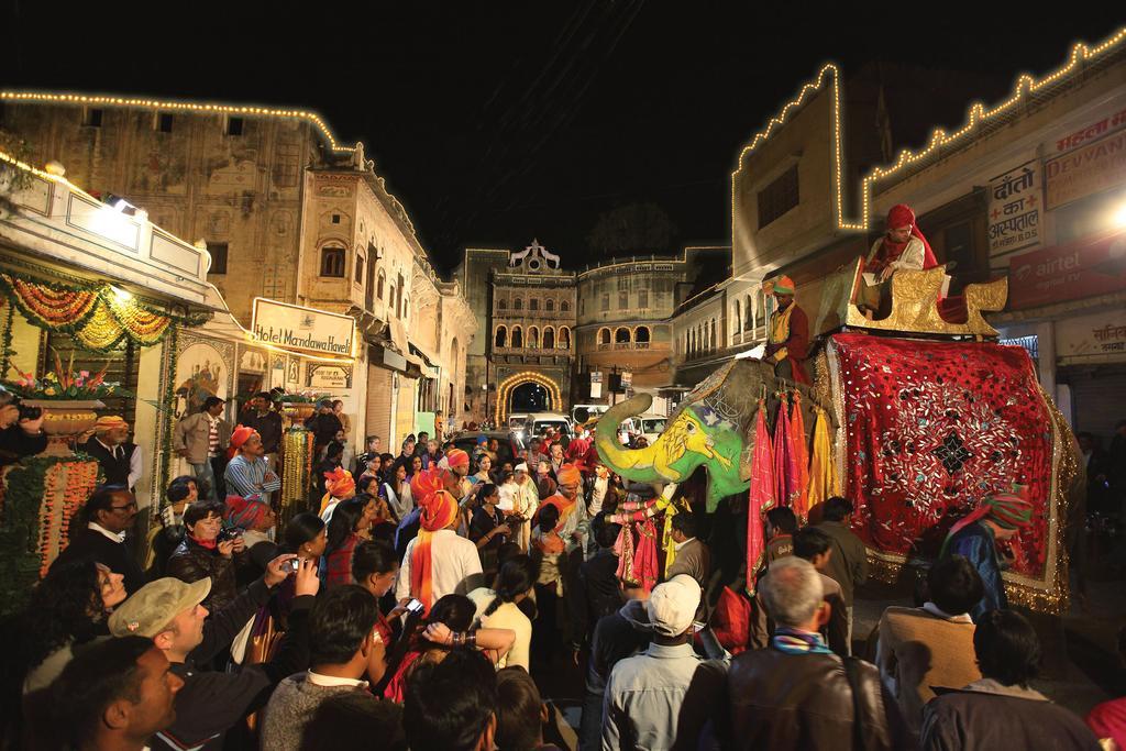 Hotel Radhika Haveli, Mandawa มันดาวา ภายนอก รูปภาพ