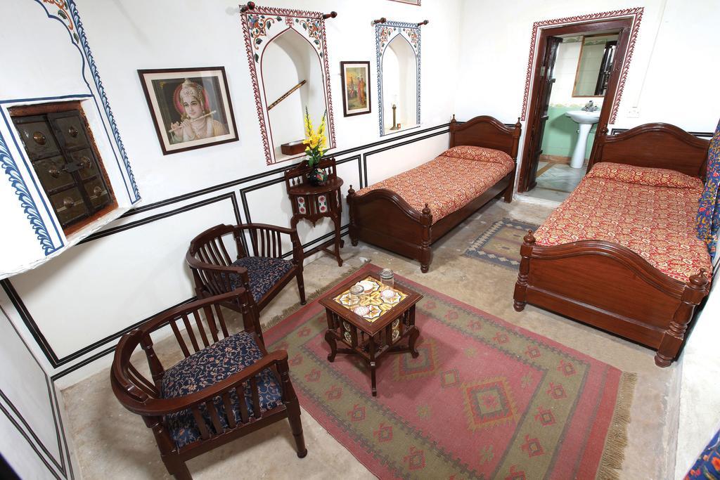 Hotel Radhika Haveli, Mandawa มันดาวา ภายนอก รูปภาพ